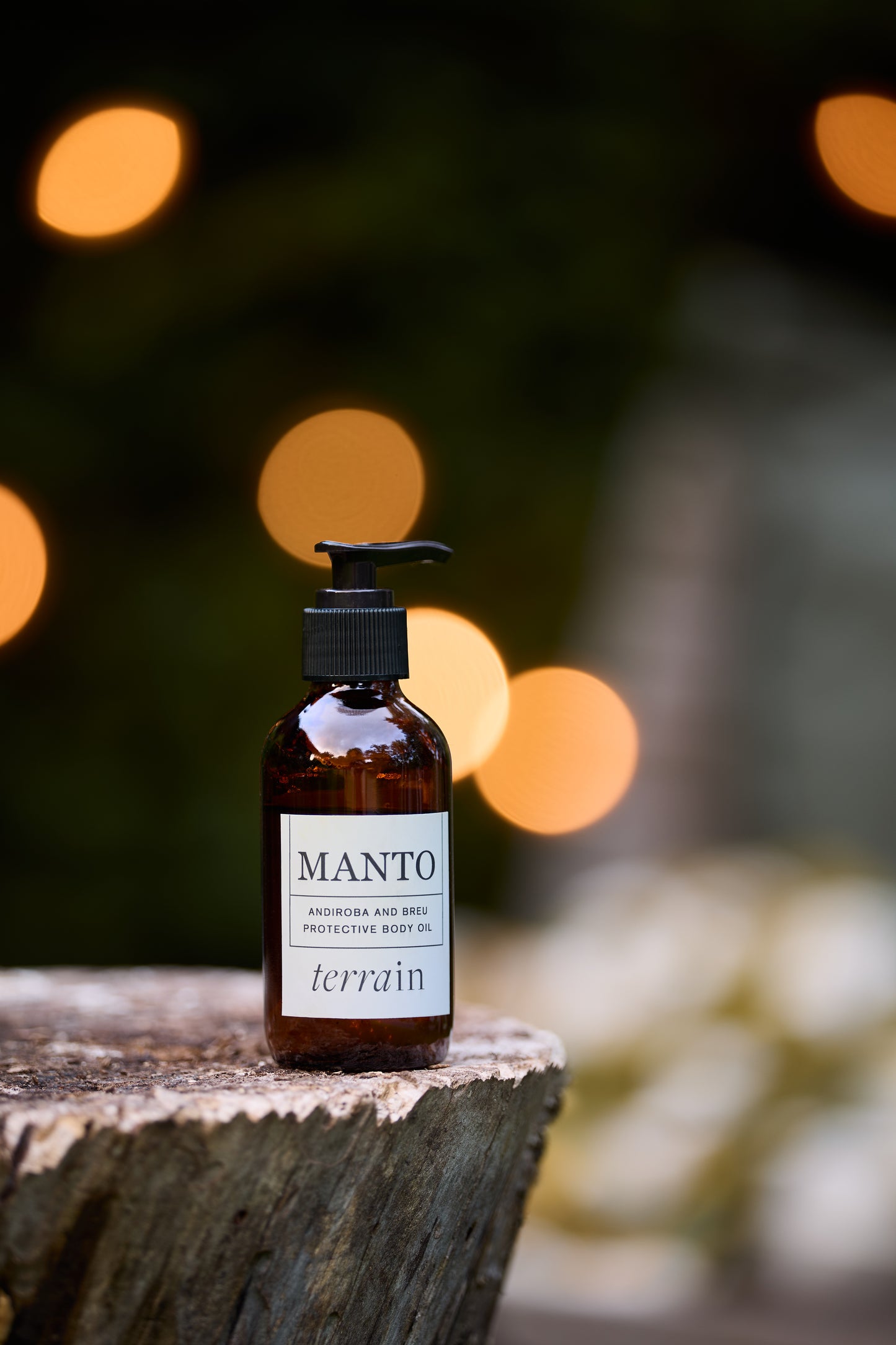 MANTO Protective Body Oil With Andiroba and Breu Branco